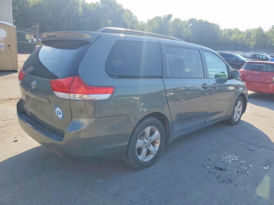 2012 Toyota Sienna VIN 5TDKK3DC3CS186739 COPART salvage auction — MECHANICAL, Pa - Cert Of Title (P), sold $400 on 2026-07-17 (photo 3)