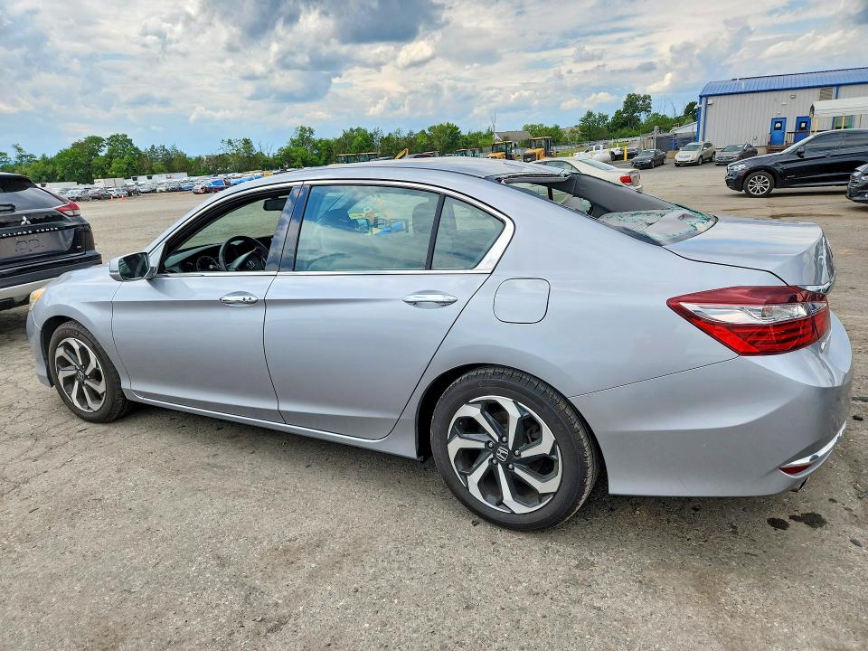 2017 Honda VIN 1HGCR3F88HA044143 COPART salvage auction — ROOF, Pa - Certificate Of Salvage, sold $6,600 on 2026-07-02 (photo 2)