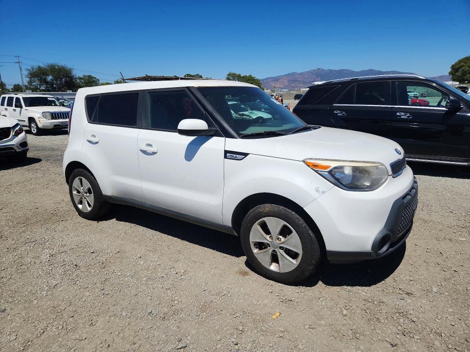 2016 Kia VIN KNDJN2A25G7357855 COPART salvage auction — MINOR DENT/SCRATCHES, Ca - Dis/Dlr/Exp Only Clean Title, sold $1,000 on 2026-07-04 (photo 4)