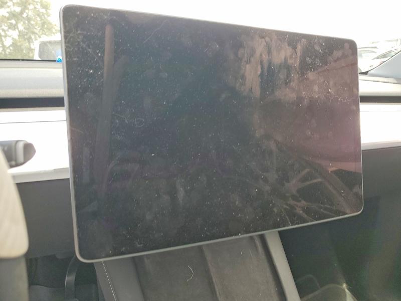 2024 Tesla Model y VIN 7SAYGAEE6RF102106 COPART salvage auction — REAR END, WA - BILL OF SALE, sold $8,000 on 2026-07-27 (photo 9)