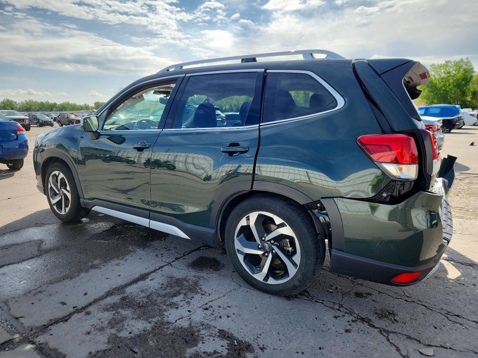 2023 Subaru VIN JF2SKARC9PH523200 COPART salvage auction — SIDE, Co - Salvage Title, sold $3,200 on 2026-07-29 (photo 2)