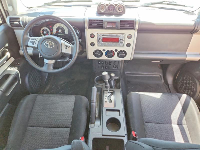 2011 Toyota Fj cruiser VIN JTEBU4BF6BK113394 COPART salvage auction — REAR END, Co - Public - Salvage Title, sold $9,200 on 2026-08-10 (photo 8)