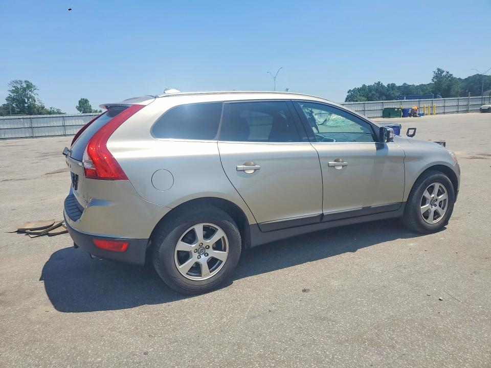2011 Volvo Xc60 VIN YV4952DZ3B2196761 COPART salvage auction — ROOF, Nc - Salvage Certificate Of Title, sold $925 on 2026-07-23 (photo 3)