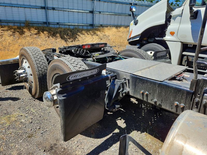 2025 Freightliner Cascadia 126 VIN 3AKJHHDR7SSVX2167 COPART salvage auction — FRONT END, OR - SALVAGE TITLE CERTIFICATE, sold $50,000 on 2026-08-13 (photo 6)