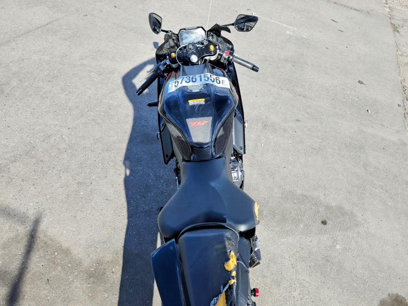 2025 Yamaha Yzf VIN JYARM38EXSA018298 COPART salvage auction — ROLLOVER, CO - PUBLIC - SALVAGE TITLE, sold $2,950 on 2026-07-22 (photo 6)