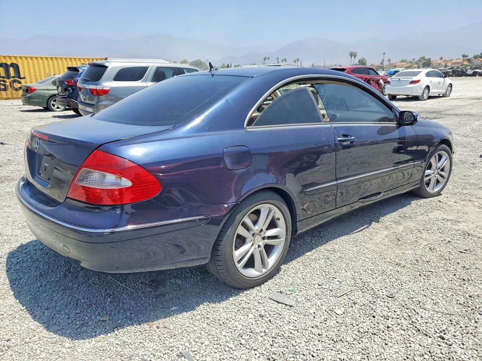 2008 Mercedes-benz Clk-klasse VIN WDBTJ56H38F241921 COPART salvage auction — NORMAL WEAR, Ca - Cert Of Title-Salvaged, sold $425 on 2026-07-29 (photo 3)