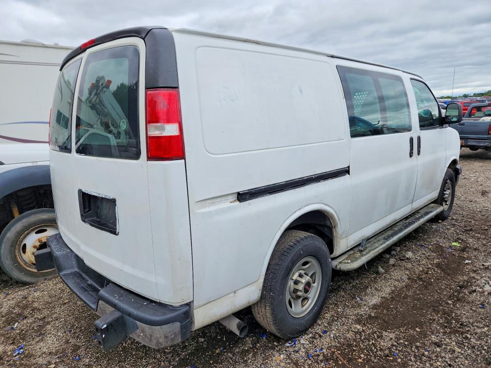 2017 Gmc Savana 2500 VIN 1GTW7AFF7H1914341 COPART salvage auction — FRONT END, Mi - Certificate Of Title, sold $1,150 on 2026-07-06 (photo 3)