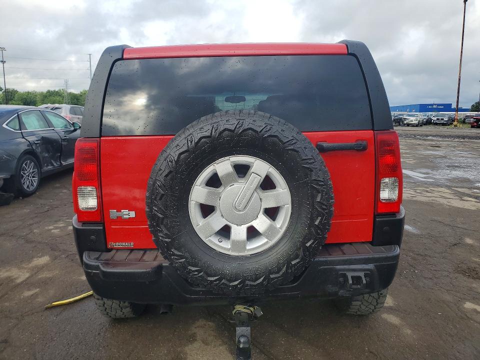 2007 Hummer H3 VIN 5GTDN13E678105873 COPART salvage auction — MINOR DENT/SCRATCHES, MI - CERTIFICATE OF TITLE, sold $375 on 2026-07-17 (photo 6)