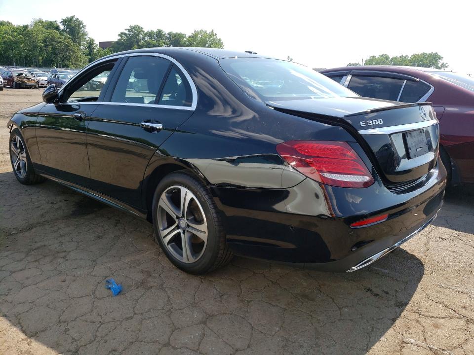 2017 Mercedes-benz E-klasse VIN WDDZF4KB6HA096563 COPART salvage auction — FRONT END, CT - CERT OF TITLE-SALVAGE, sold $2,100 on 2026-07-24 (photo 2)