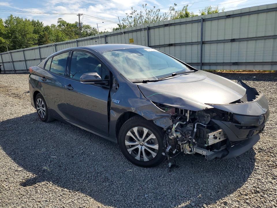 2020 Toyota Prius VIN JTDKARFP4L3158939 COPART salvage auction — FRONT END, Nj - Cert Of Title-Salvage, sold $5,200 on 2026-07-31 (photo 4)