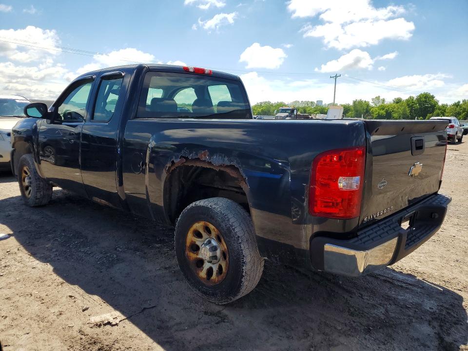 2009 Chevrolet Silverado 1500 VIN 1GCEC19X89Z140180 COPART salvage auction — NORMAL WEAR, NY - CERTIFICATE OF TITLE, sold $425 on 2026-07-06 (photo 2)