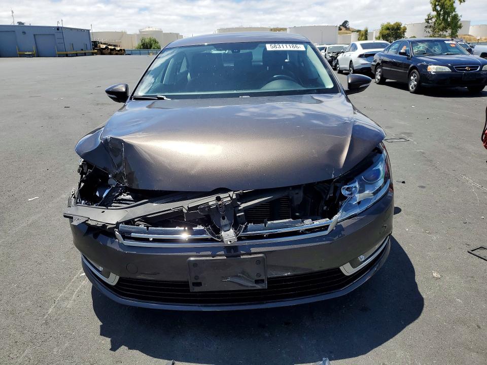 2013 Volkswagen Cc VIN WVWBP7AN0DE523566 COPART salvage auction — FRONT END, CA - SALVAGE CERTIFICATE, sold $675 on 2026-07-22 (photo 5)