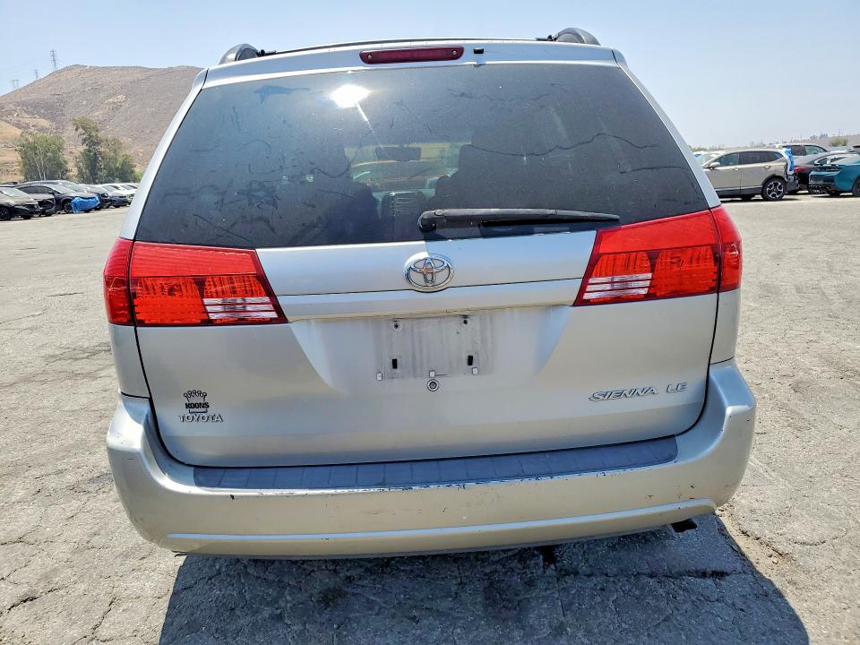 2004 Toyota Sienna VIN 5TDZA23C04S031838 COPART salvage auction — FRONT END, CA - SALVAGE CERTIFICATE, sold $550 on 2026-07-16 (photo 6)