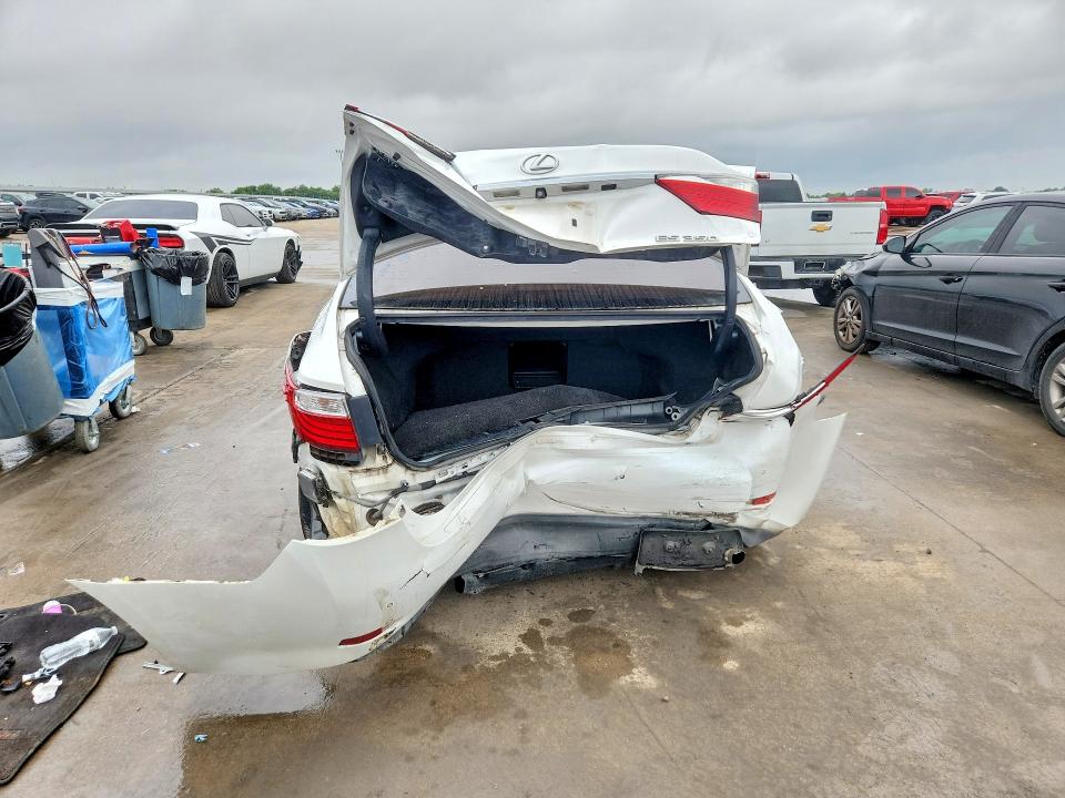 2015 Lexus VIN JTHBK1GG9F2173233 COPART salvage auction — FRONT END, Tx - Salvage Vehicle Title, sold $1,350 on 2026-07-16 (photo 6)