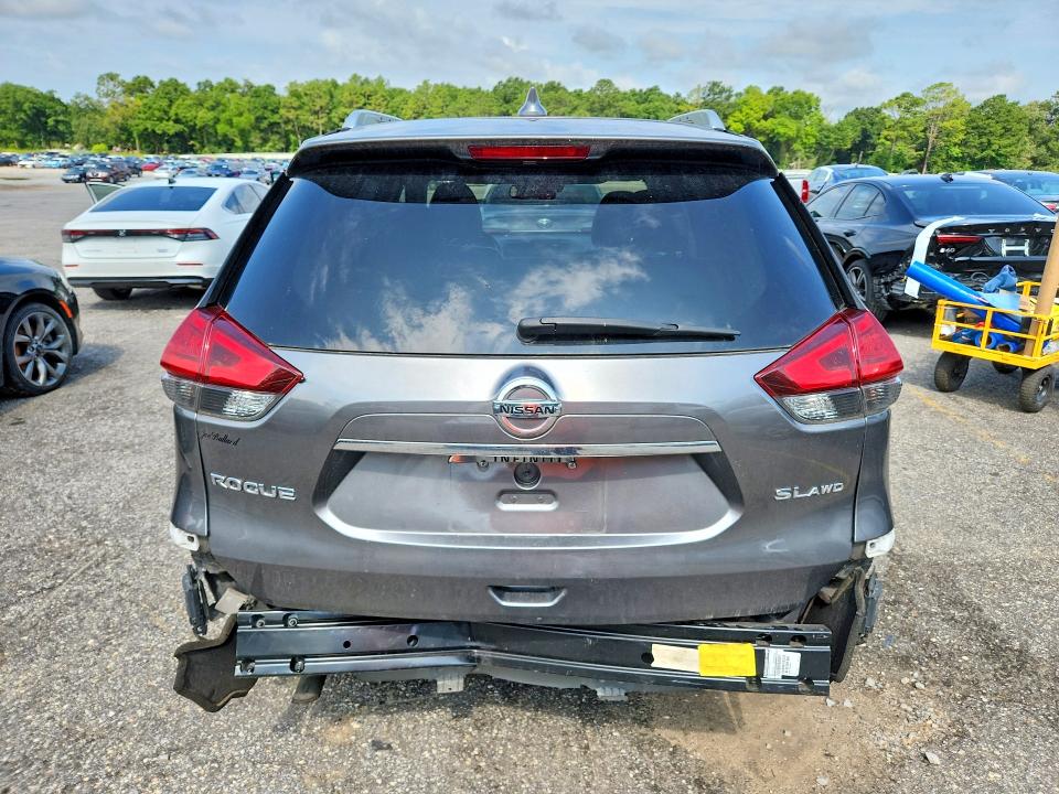 2017 Nissan VIN JN8AT2MV6HW281361 COPART salvage auction — REAR END, Al - Cert Of Title-Salvage Title, sold $4,250 on 2026-07-20 (photo 6)