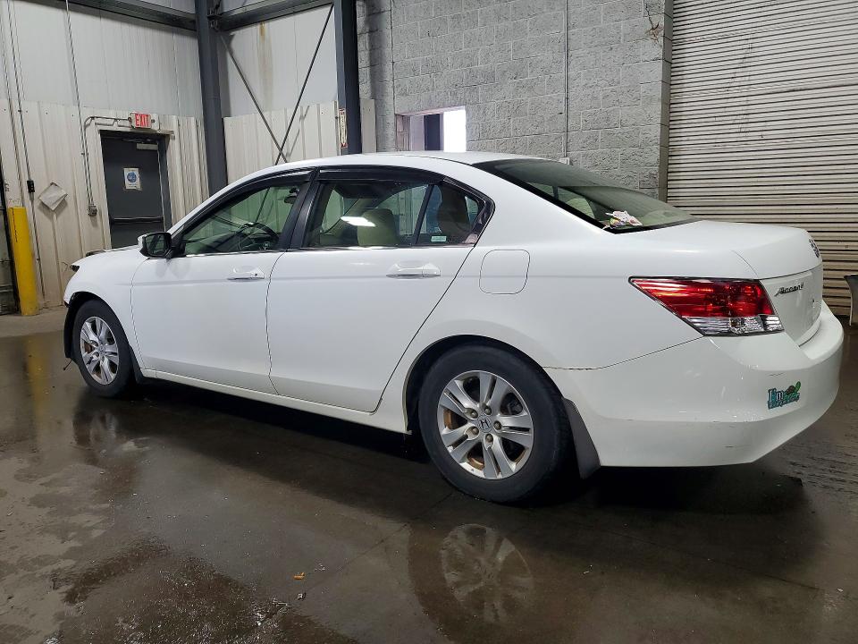 2008 Honda Accord VIN JHMCP26428C056190 COPART salvage auction — FRONT END, Al - Cert Of Title-Salvage Title, sold $525 on 2026-07-30 (photo 2)