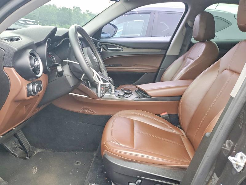 2019 Alfa romeo Stelvio VIN ZASPAKBN2K7C36294 COPART salvage auction — MINOR DENT/SCRATCHES, CT - CERTIFICATE OF TITLE (P), sold $4,800 on 2026-07-14 (photo 7)