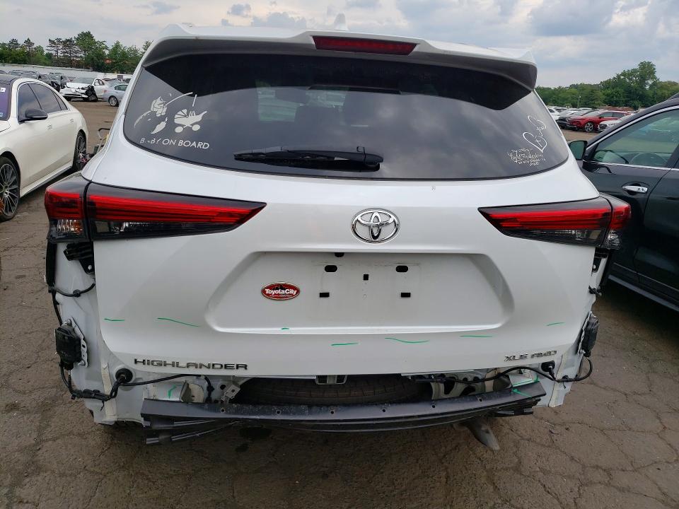 2022 Toyota Highlander VIN 5TDHZRBH1NS569427 COPART salvage auction — REAR END, Ct - Cert Of Title-Salvage, sold $15,200 on 2026-07-24 (photo 6)