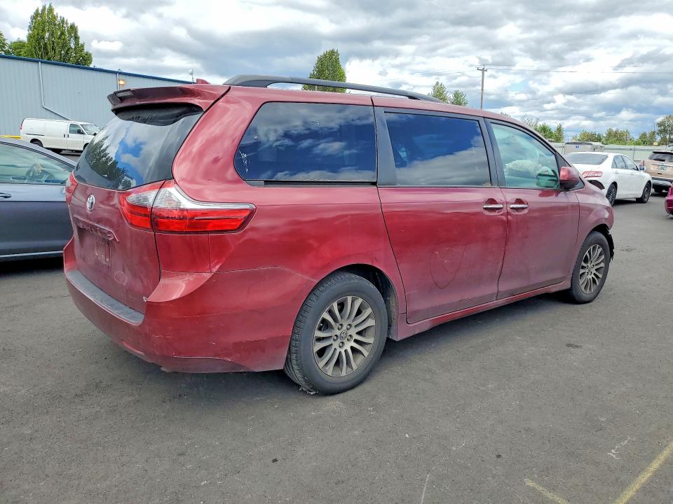 2020 Toyota Sienna VIN 5TDYZ3DCXLS068077 COPART salvage auction — FRONT END, Or - Salvage Title Certificate, sold $475 on 2026-07-27 (photo 3)