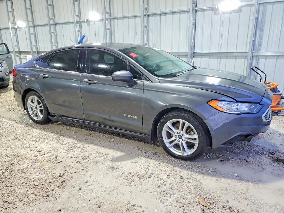 2018 Ford VIN 3FA6P0LU4JR213836 COPART salvage auction — SIDE, Ks - Cert Of Title-Salvage, sold $250 on 2026-07-29 (photo 4)