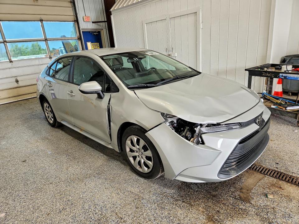 2025 Toyota Corolla VIN 5YFB4MDE9SP287860 COPART salvage auction — SIDE, Pa - Cert Of Title, sold $16,100 on 2026-07-13 (photo 4)