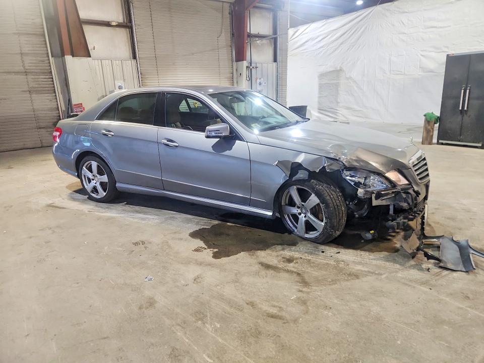 2010 Mercedes-benz E-class VIN WDDHF8HB1AA065527 COPART salvage auction — FRONT END, Nh - Cert Of Title-Rebuilt Vehicle, sold $950 on 2026-07-08 (photo 4)