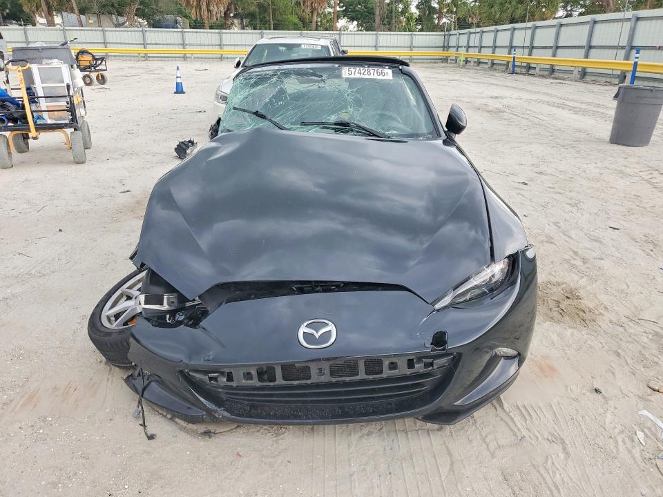2016 Mazda Mx-5 VIN JM1NDAB74G0101403 COPART salvage auction — SIDE, Fl - Cert Of Title Slvg Rebuildable, sold $200 on 2026-07-29 (photo 5)