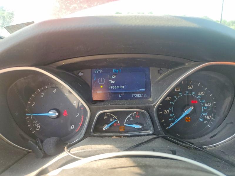 2014 Ford Focus VIN 1FADP3F20EL388849 COPART salvage auction — FRONT END, Pa - Certificate Of Salvage, sold $425 on 2026-07-02 (photo 9)