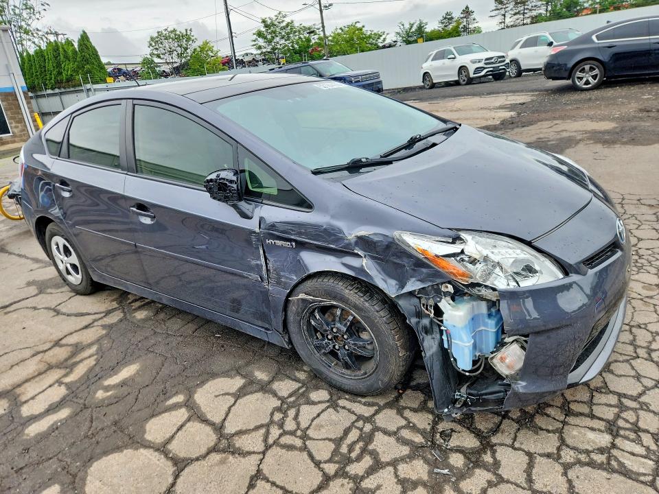 2015 Toyota VIN JTDKN3DU9F1973678 COPART salvage auction — SIDE, Ct - Cert Of Title-Salvage, sold $2,200 on 2026-07-14 (photo 4)