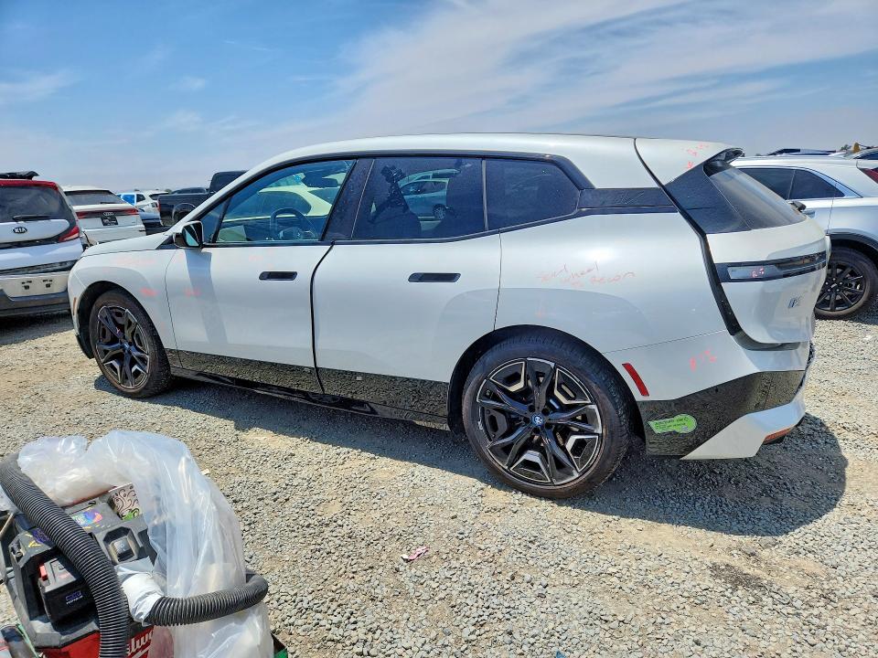 2023 BMW Ix VIN WB523CF00PCM58408 COPART salvage auction — SIDE, Ca - Salvage Certificate, sold $4,000 on 2026-07-21 (photo 2)
