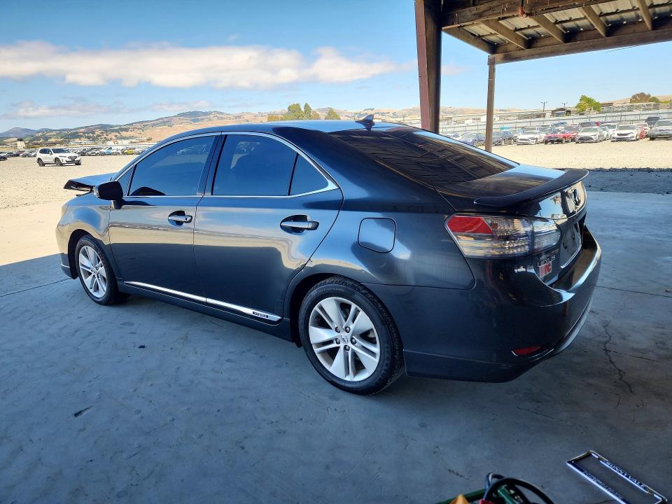 2010 Lexus Hs 250h VIN JTHBB1BA2A2035996 COPART salvage auction — FRONT END, Ca - Salvage Certificate, sold $550 on 2026-07-02 (photo 2)