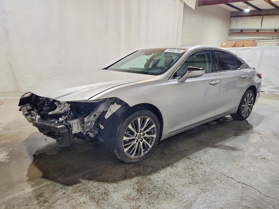 2019 Lexus Es 300h VIN 58AB21B13KU002534 COPART salvage auction — FRONT END, La - Certificate Of Title, sold $13,600 on 2026-07-16 (photo 1)
