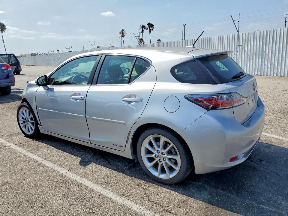 2011 Lexus Ct 200 VIN JTHKD5BH6B2005304 COPART salvage auction — FRONT END, CA - SALVAGE CERTIFICATE, sold $300 on 2026-07-28 (photo 2)