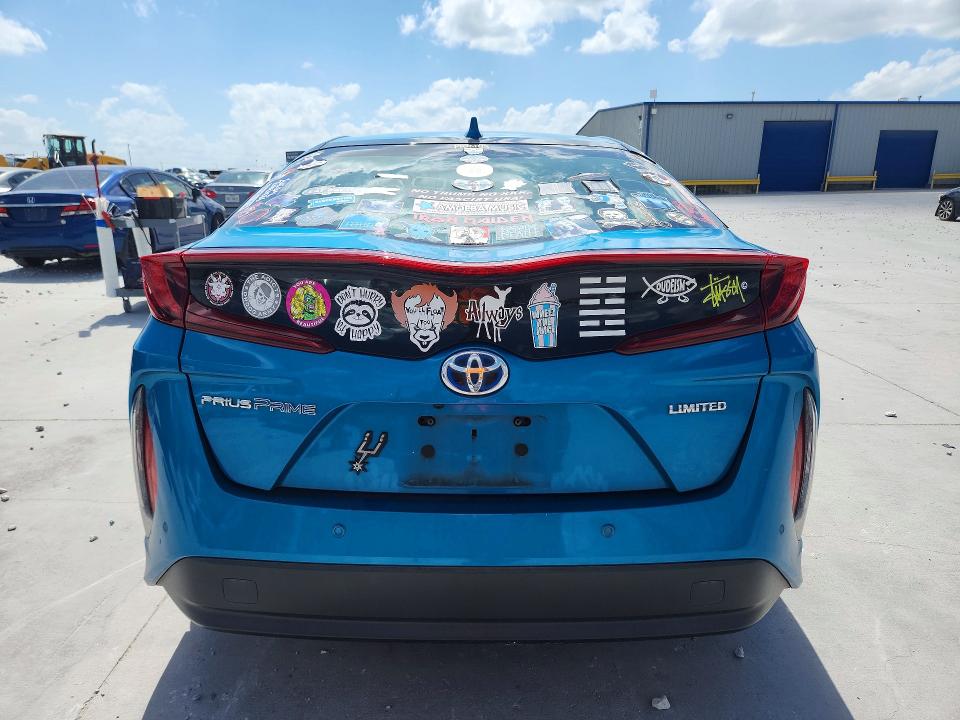 2020 Toyota Prius VIN JTDKARFP3L3132087 COPART salvage auction — SIDE, TX - SALVAGE VEHICLE TITLE (P), sold $3,450 on 2026-07-28 (photo 6)