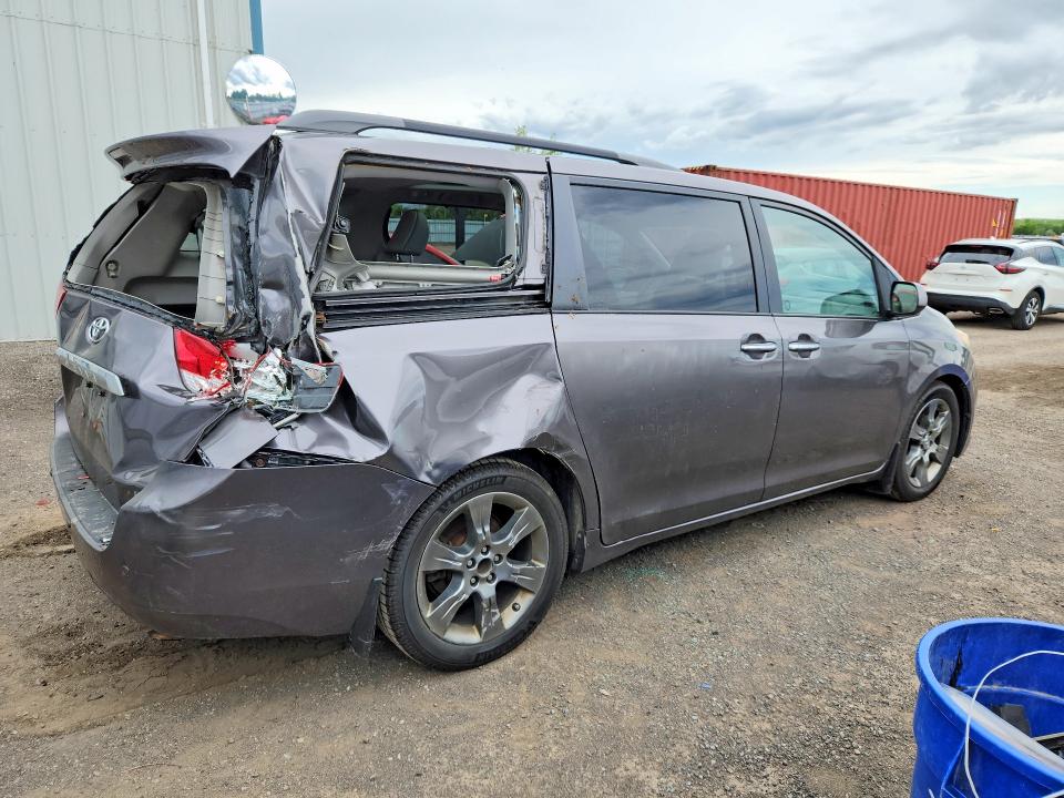 2011 Toyota Sienna VIN 5TDYK3DC5BS080009 COPART salvage auction — REAR END, ON - PERMIT SALVAGE, sold $1,300 on 2026-07-21 (photo 3)