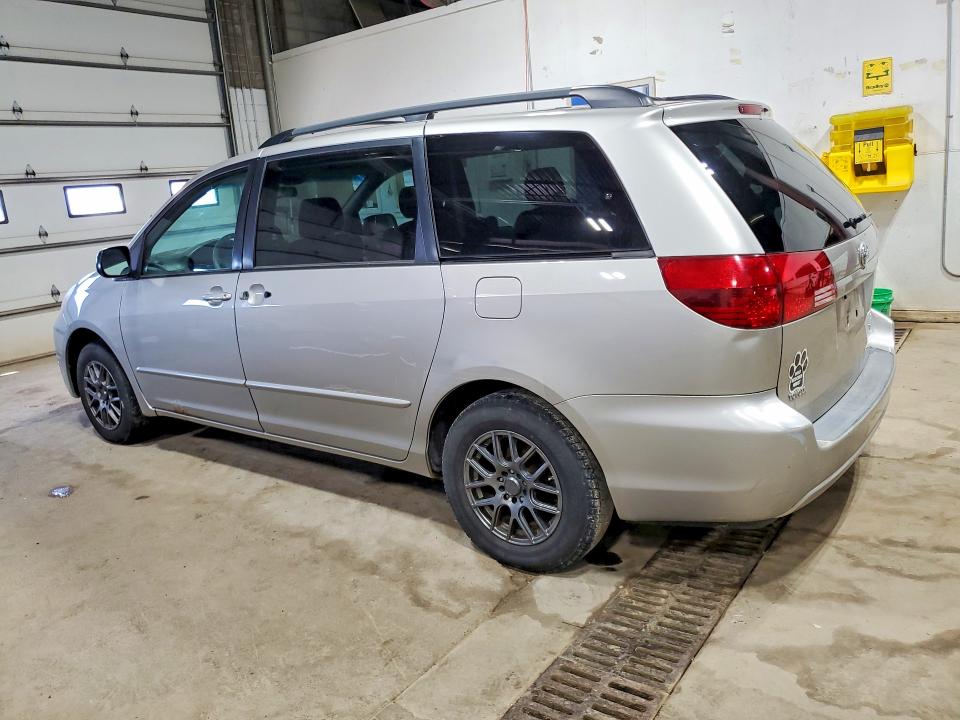 2005 Toyota Sienna VIN 5TDZA23C85S327160 COPART salvage auction — HAIL, Mn - Non Public Clean Title, sold $525 on 2026-07-03 (photo 2)