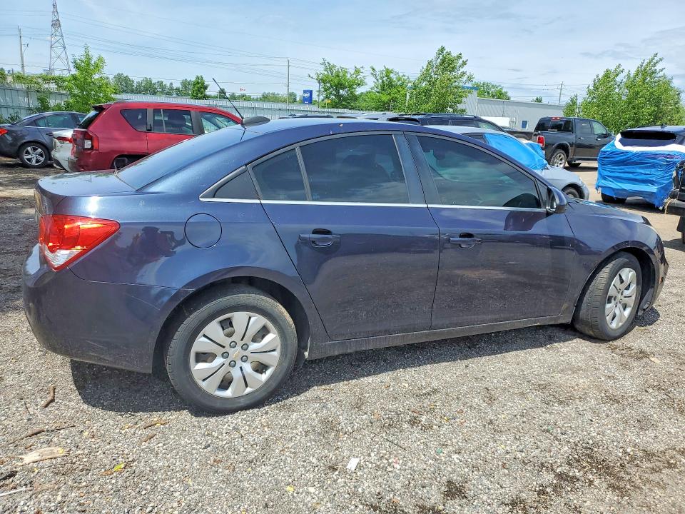 2015 Chevrolet Cruze VIN 1G1PC5SB0F7255080 COPART salvage auction — NORMAL WEAR, On - Permit No Brand - Unfit (P), sold $850 on 2026-07-03 (photo 3)