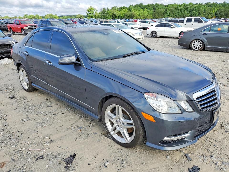 2013 Mercedes-benz E-klasse VIN WDDHF5KB1DA665377 COPART salvage auction — REAR END, Ga - Cert Of Title-Salvage, sold $3,300 on 2026-07-27 (photo 4)
