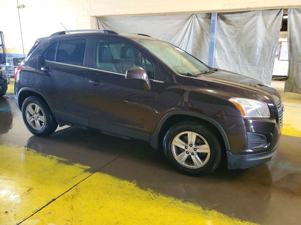 2015 Chevrolet Trax VIN KL7CJLSB7FB221311 COPART salvage auction — NORMAL WEAR, WV - CERTIFICATE OF TITLE, sold $525 on 2026-07-16 (photo 4)