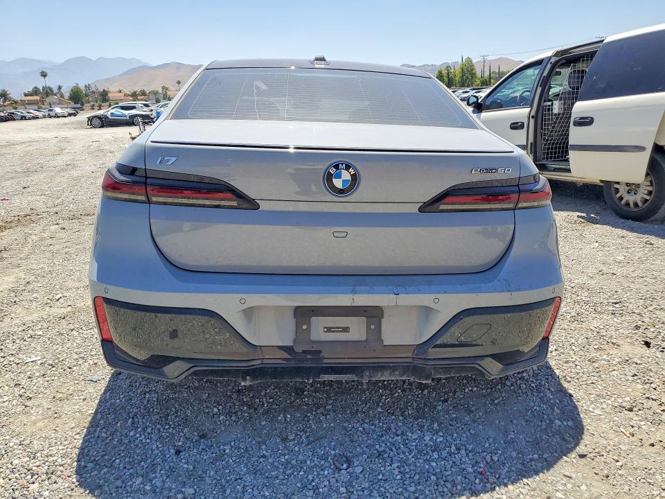 2025 BMW I7 VIN WBY43EJ00SCT29060 COPART salvage auction — SIDE, Ca - Salvage Certificate, sold $29,500 on 2026-07-08 (photo 6)