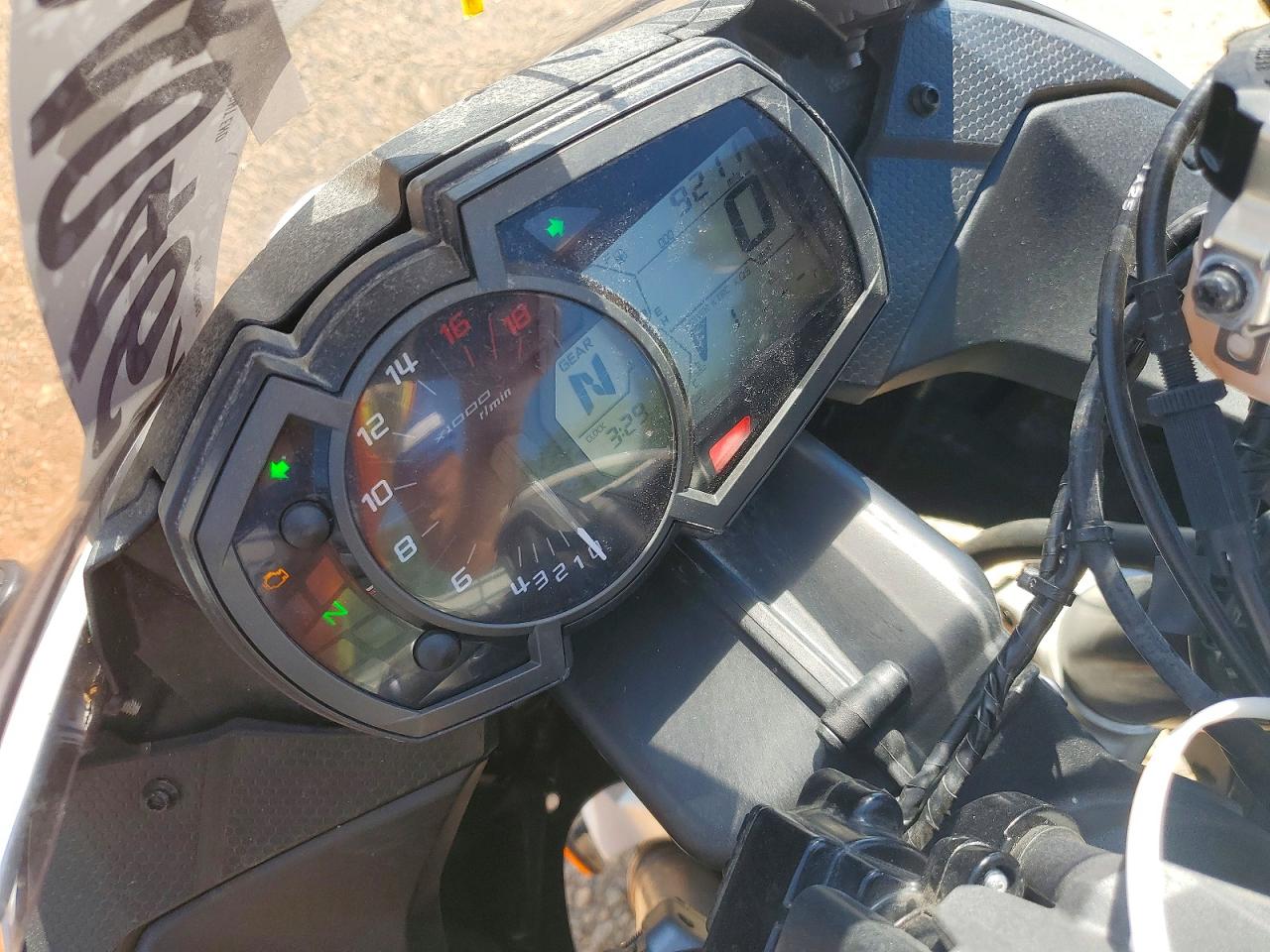 2021 Kawasaki ZX636 VIN JKBZXJH11MA008393 COPART salvage auction — Front End, SC - CERT OF TITLE-SALVAGE, sold $3,550 on 2026-07-02 (photo 7)