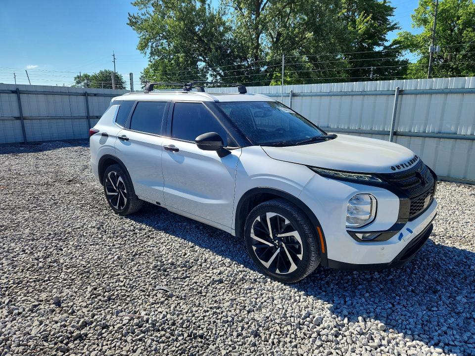 2022 Mitsubishi VIN JA4J3VA80NZ008352 COPART salvage auction — SIDE, Nc - Certificate Of Title (P), sold $4,100 on 2026-07-02 (photo 4)