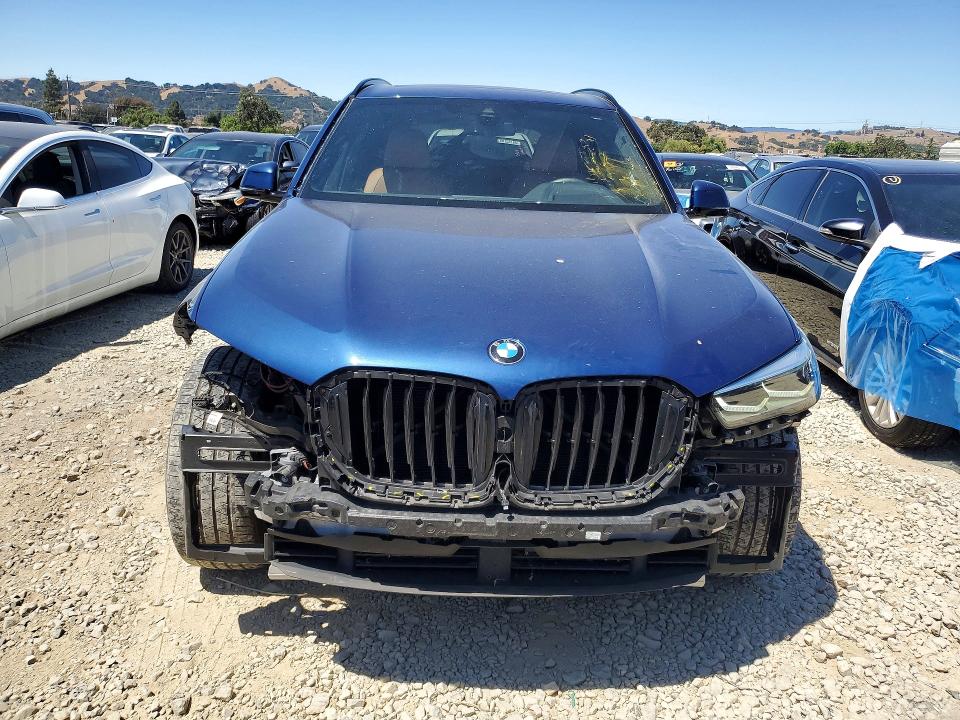 2019 BMW X5 VIN 5UXCR6C53KLK89288 COPART salvage auction — FRONT END, Ca - Salvage Certificate, sold $22,100 on 2026-07-02 (photo 5)