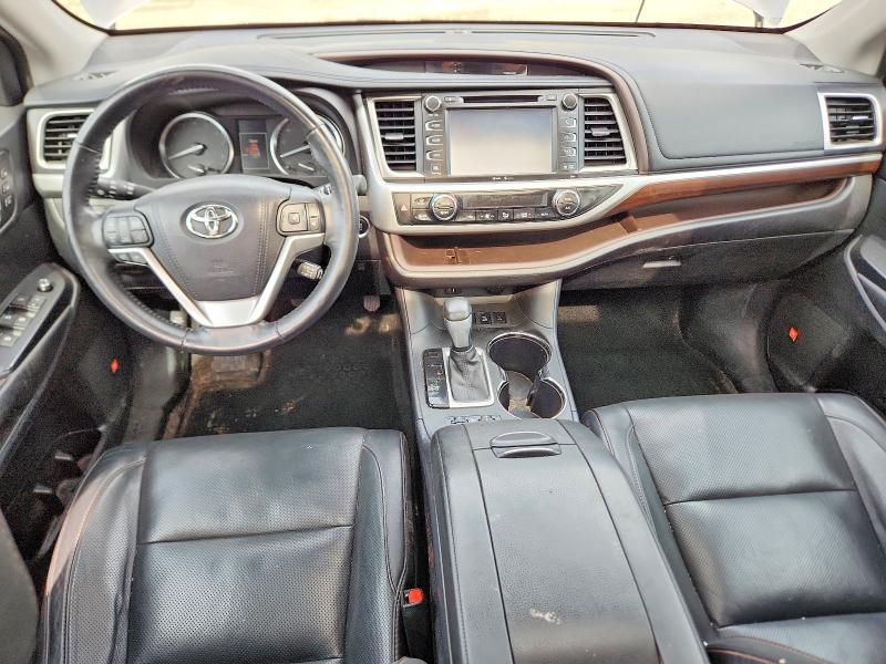 2015 Toyota Highlander VIN 5TDDKRFH2FS174364 COPART salvage auction — REAR END, Wi - Junked Vehicle Bill Of Sale, sold $4,250 on 2026-07-08 (photo 8)