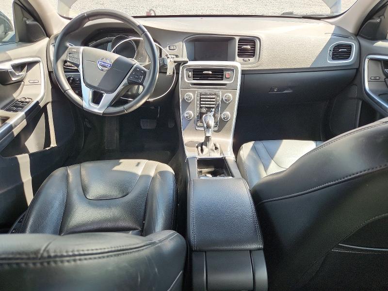 2016 Volvo S60 VIN YV1612TK7G2410982 COPART salvage auction — FRONT END, IL - SALVAGE CERTIFICATE, sold $1,150 on 2026-08-03 (photo 8)