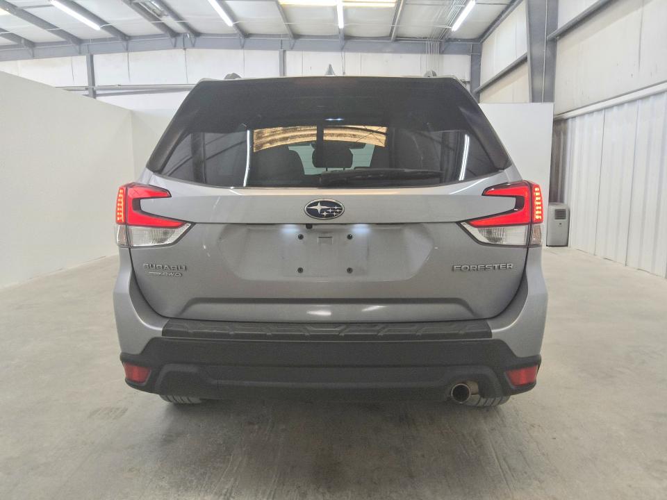 2023 Subaru Forester VIN JF2SKANC5PH458447 COPART salvage auction — SIDE, TX - CERTIFICATE OF TITLE, sold $100 on 2026-07-21 (photo 6)