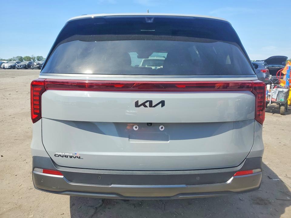 2025 Kia Carnival VIN KNDNE5K34S6482242 COPART salvage auction — FRONT END, VA - CERT OF TITLE - SALVAGE, sold $10,000 on 2026-07-29 (photo 6)