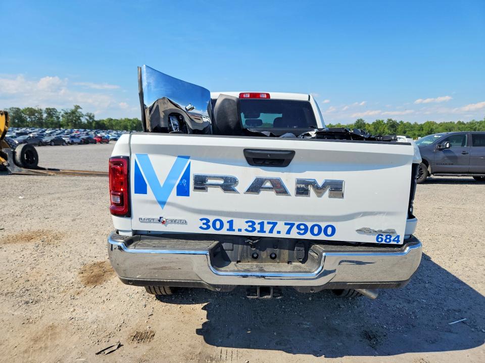 2026 Ram 2500 VIN 3C6UR5DJ3TG262061 COPART salvage auction — SIDE, Salvage Title, sold $16,000 on 2026-07-27 (photo 6)