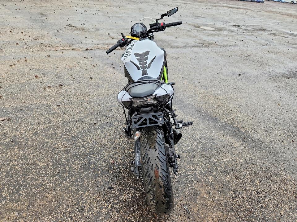 2017 Kawasaki Er VIN JKAEREG13HDA01183 COPART salvage auction — SIDE, Wi - Junked Vehicle Bill Of Sale, sold $625 on 2026-07-09 (photo 4)