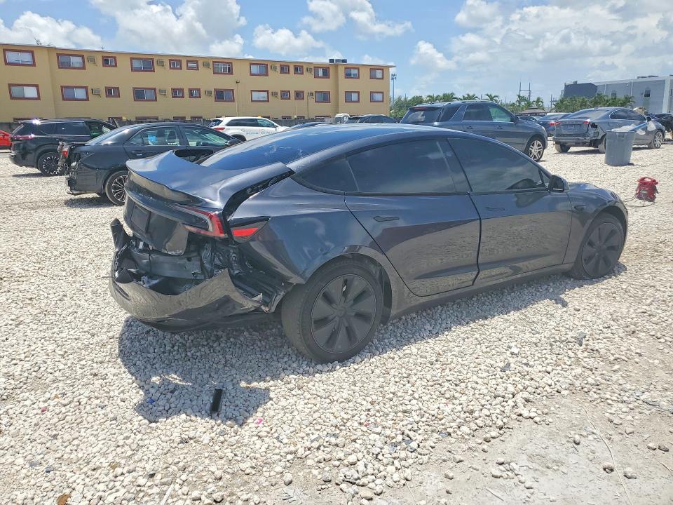 2025 Tesla Model 3 VIN 5YJ3E1EA4SF902306 COPART salvage auction — REAR END, Fl - Cert Of Title Slvg Rebuildable, sold $12,000 on 2026-08-18 (photo 3)